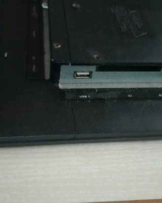 tv con  lettore cd/dvd 