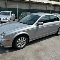 Jaguar S-Type (X202) 2.5 V6 24V cat Executive