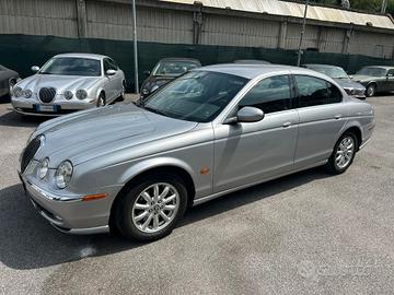 Jaguar S-Type (X202) 2.5 V6 24V cat Executive