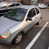 Ford Ka 2000 gomme nuove e revisione – 450 €
