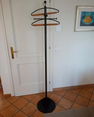 attaccapanni in ferro da terra