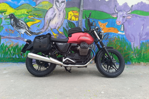 Moto Guzzi V7 II 2016