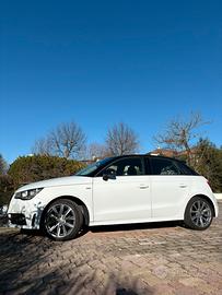 Audi A1 Sportback S-Line 1.6 TDI 90 CV 2014 Diesel