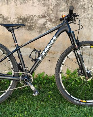 MTB Trek telaio S 27,5" + ruote e forcella 26"