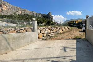 TER. AGRICOLO A CARINI