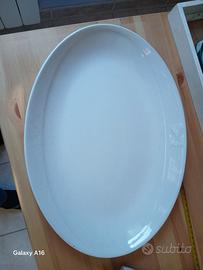 Coppia Piatti Ovali "Porcellane di Barilla
