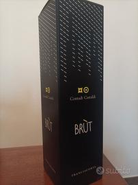 Bottiglia di Brut Contadi Castaldi Franciacorta