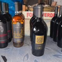 varie bottiglie di vino per esaurimento stock