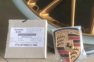 STEMMA LOGO FREGIO COFANO ANTERIORE PORSCHE