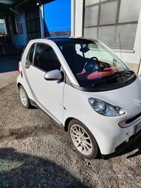 smart fortwoo 1.0 unica.