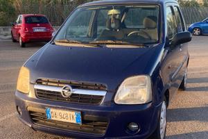 Auto Opel Agila