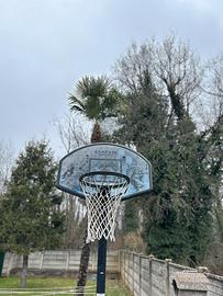 Canestro da basket con altezza regolabile
