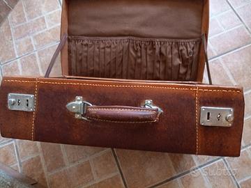 Valigetta anni 30 40 in pelle vintage 