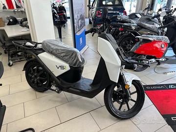 SUPER SOCO CPX VS1 2 batterie 140km Autonomia 15