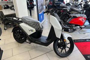 SUPER SOCO CPX VS1 2 batterie 140km Autonomia 15