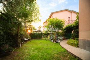 VILLETTA A SCHEIRA CON GIARDINO E TAVERNA