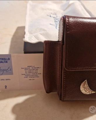 Portasigarette in pelle e argento 