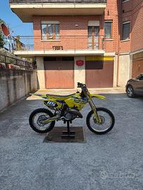 Suzuki RM 125 2007 targata