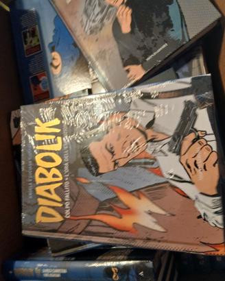 Fumetti a colori  DIABOLIK ANNI D'ORO  50 volumi