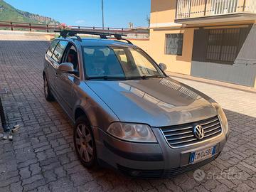 Volkswagen Passat 1.9 TDI 130 CV