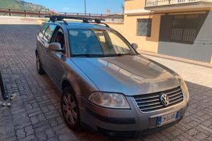Volkswagen Passat 1.9 TDI 130 CV