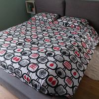 Letto matrimoniale in tessuto 