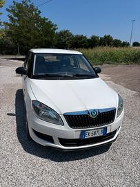 SKODA FABIA 2012