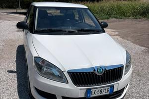 SKODA FABIA 2012