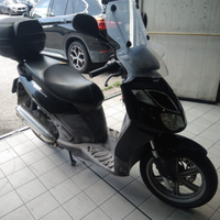 Aprilia sport city 200