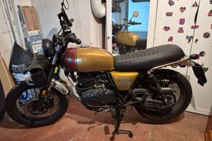 Moto Brixton Saxby 250 cc