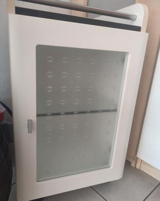 mobile  bagno salva spazio con rotelle
