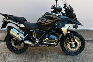 BMW R1250GS