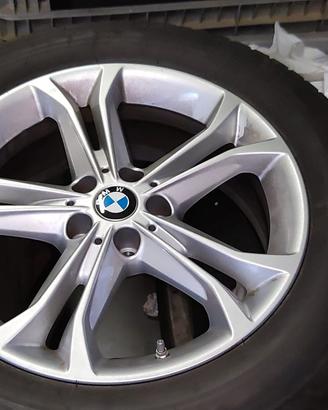 cerchi BMW gommati