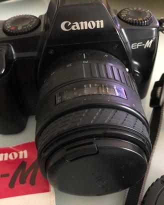 Canon ef-m