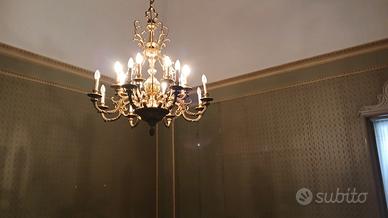 LAMPADARIO STORICO DEL 800