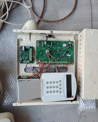 Impianto antifurto Optex ponteggio  8 sensori