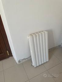 5 termosifoni in ghisa