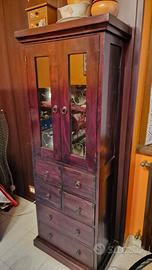 Mobile in legno con vetrinetta