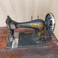 macchina da cucire vintage
