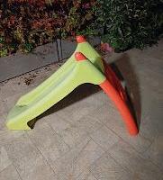 Casetta giocattolo e scivolo