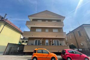 Appartamento di 112 m² con 3 locali e box auto a B