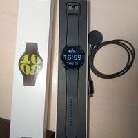 Samsung Galaxy Watch6 44mm m/l prezzo trattabile.