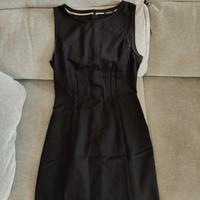 vestito nero lungo senza maniche