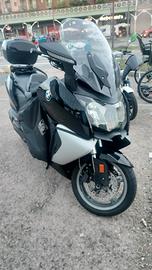BMW C650GT
