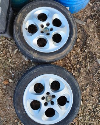 2 ruote Alfa Romeo cerchi in lega r16