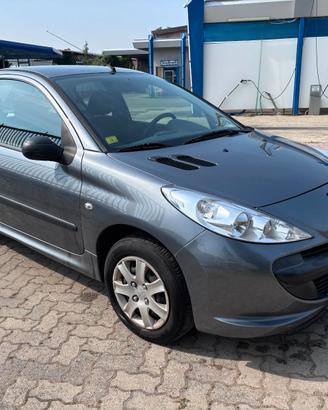 Peugeot 206 3 porte praticamente mai usata