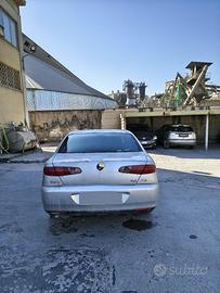 Alfa Romeo 166