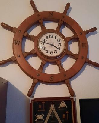 Orologio timone in legno