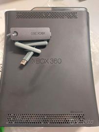 XBOX 360 ELITE comprensiva di giochi