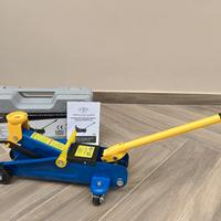 Cric idraulico per auto 2T A.M.C.